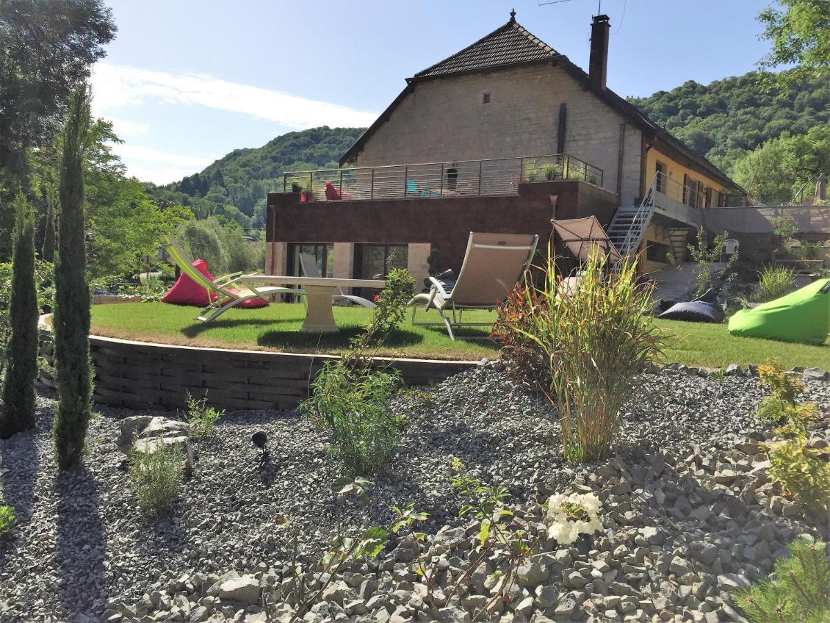 Domaine Et Chambres D'Hotes Des Fees Pretin Exterior photo