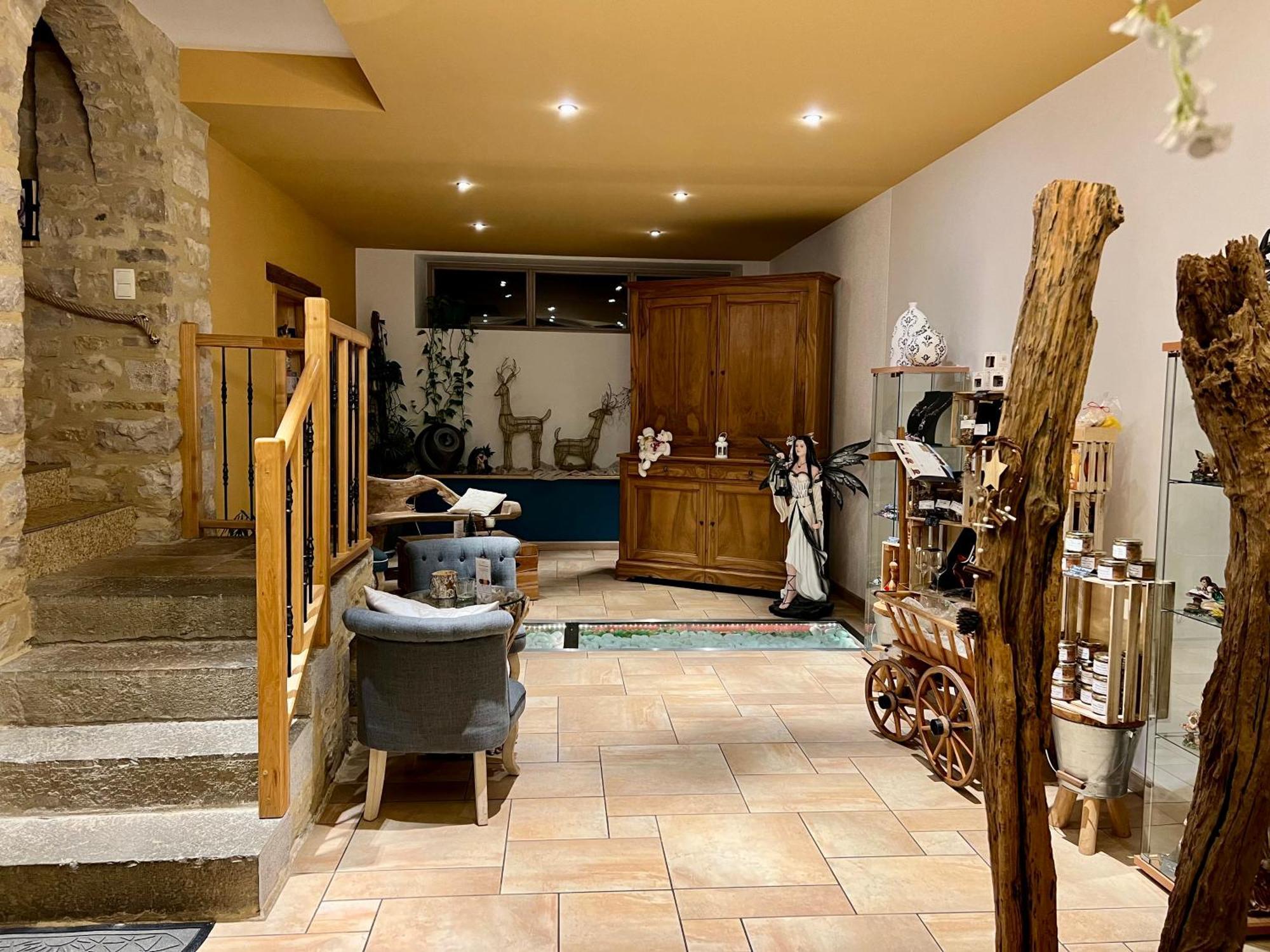 Domaine Et Chambres D'Hotes Des Fees Pretin Exterior photo