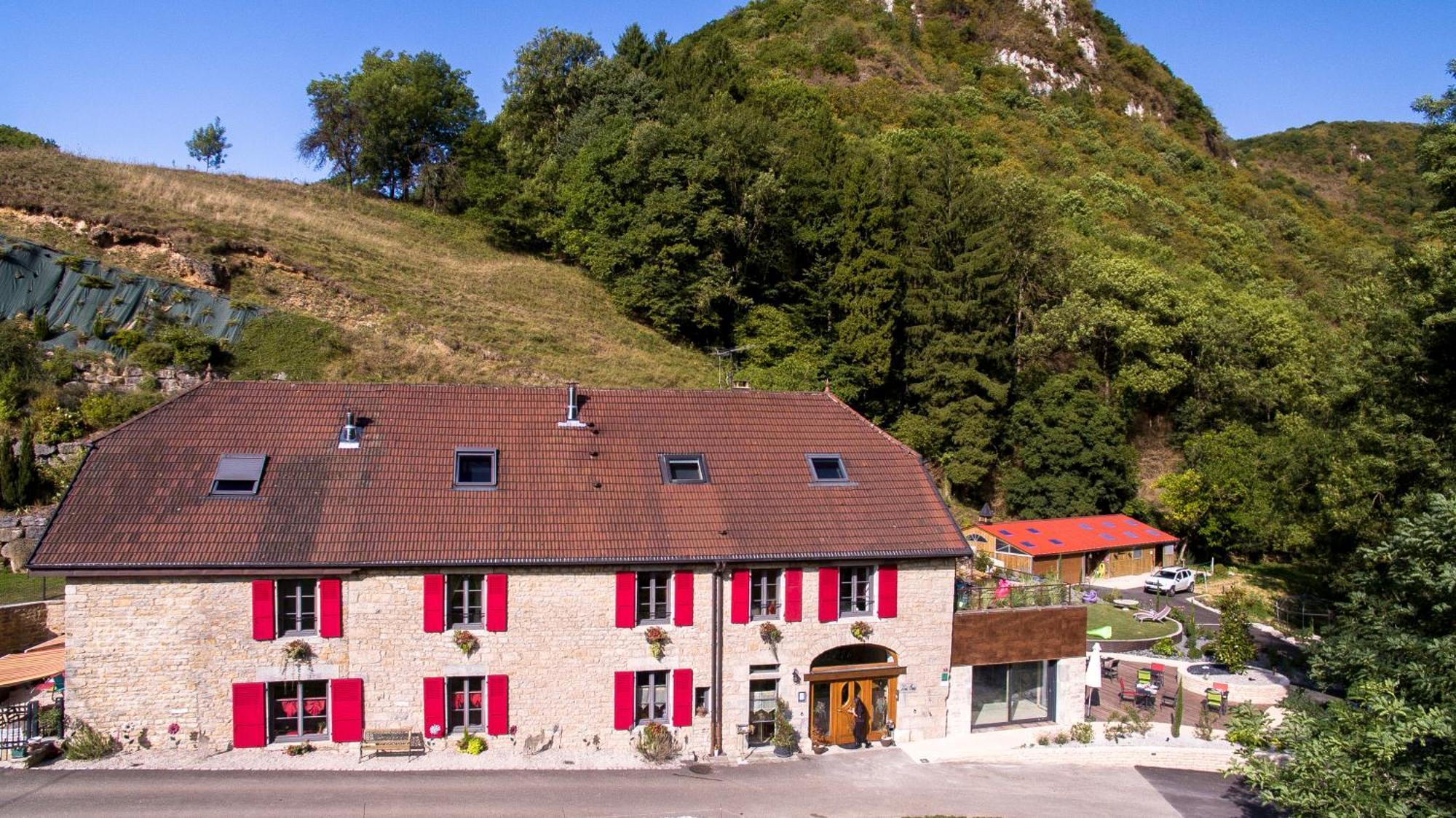 Domaine Et Chambres D'Hotes Des Fees Pretin Exterior photo