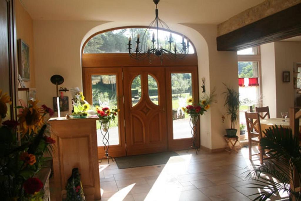 Domaine Et Chambres D'Hotes Des Fees Pretin Exterior photo